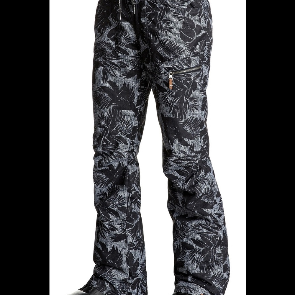 Roxy Black and Gray snow pants